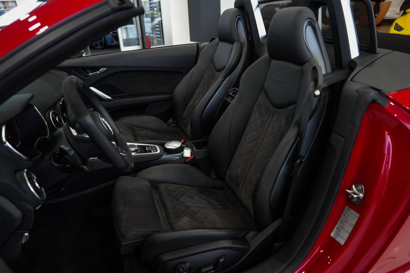 Audi TT RS quattro*RS-ABGAS*MATRIX*B&O*RS-SITZE*KAM* — photo 13