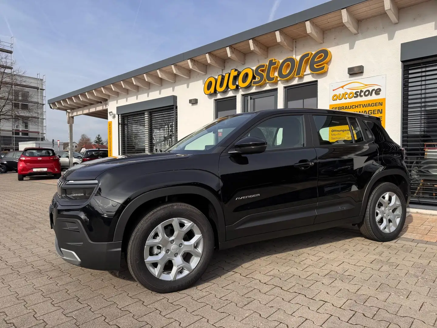Jeep Avenger Altitude 1.2 T-GDI 74 kW (101 PS), Schalt. 6-Ga... Schwarz - 1