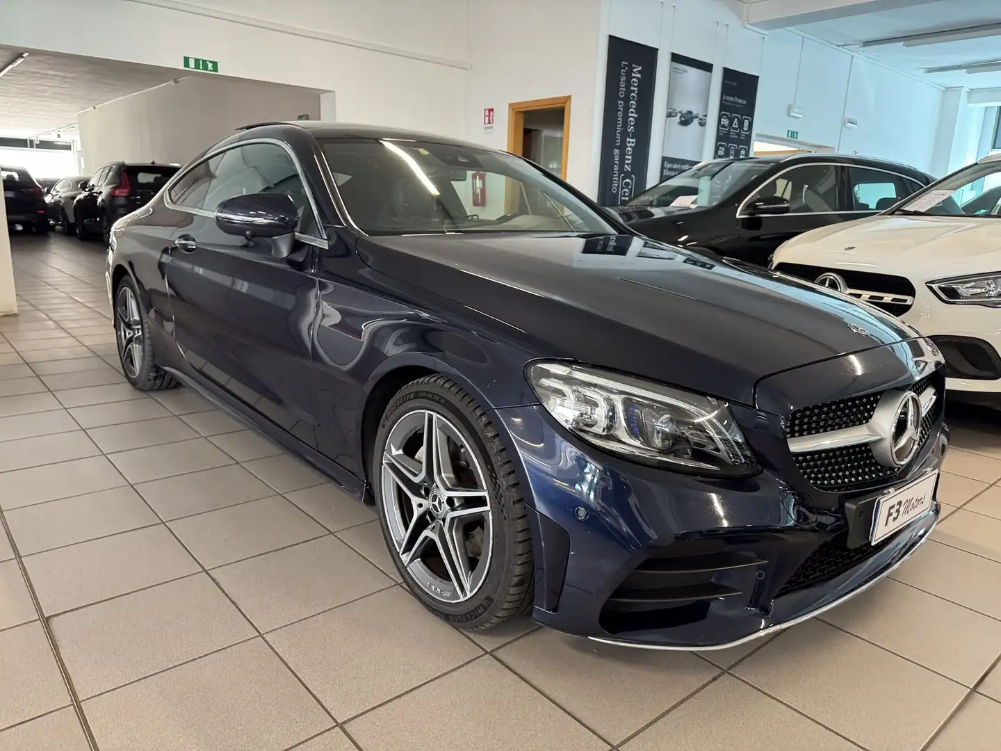 Mercedes-Benz C 220 C 220d Auto Coupé Premium Plus Blau - 2