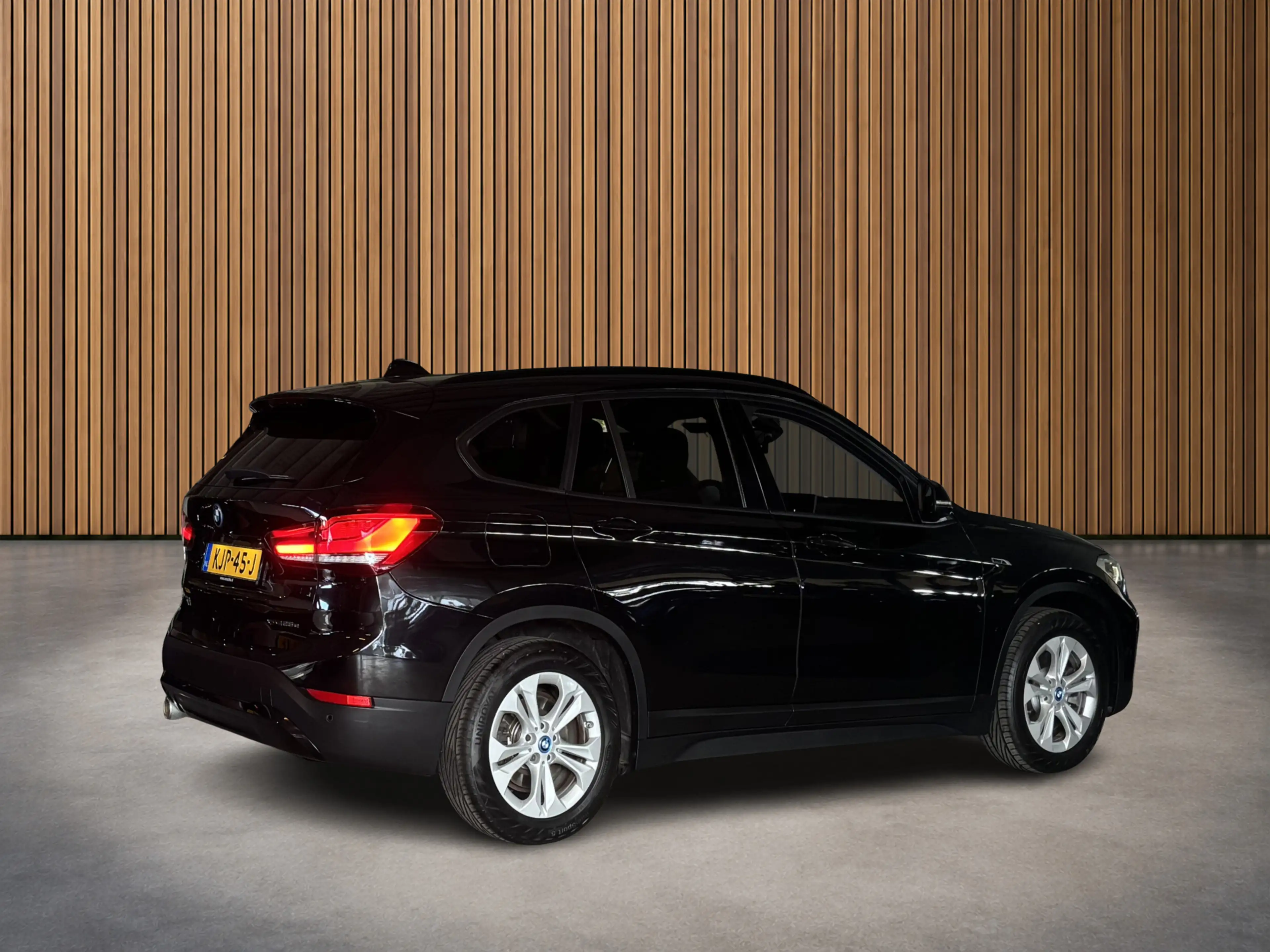 BMW X1 xDrive25e Executive 2e-Eig. & Keurig-Onderh. BOVAG — photo 2