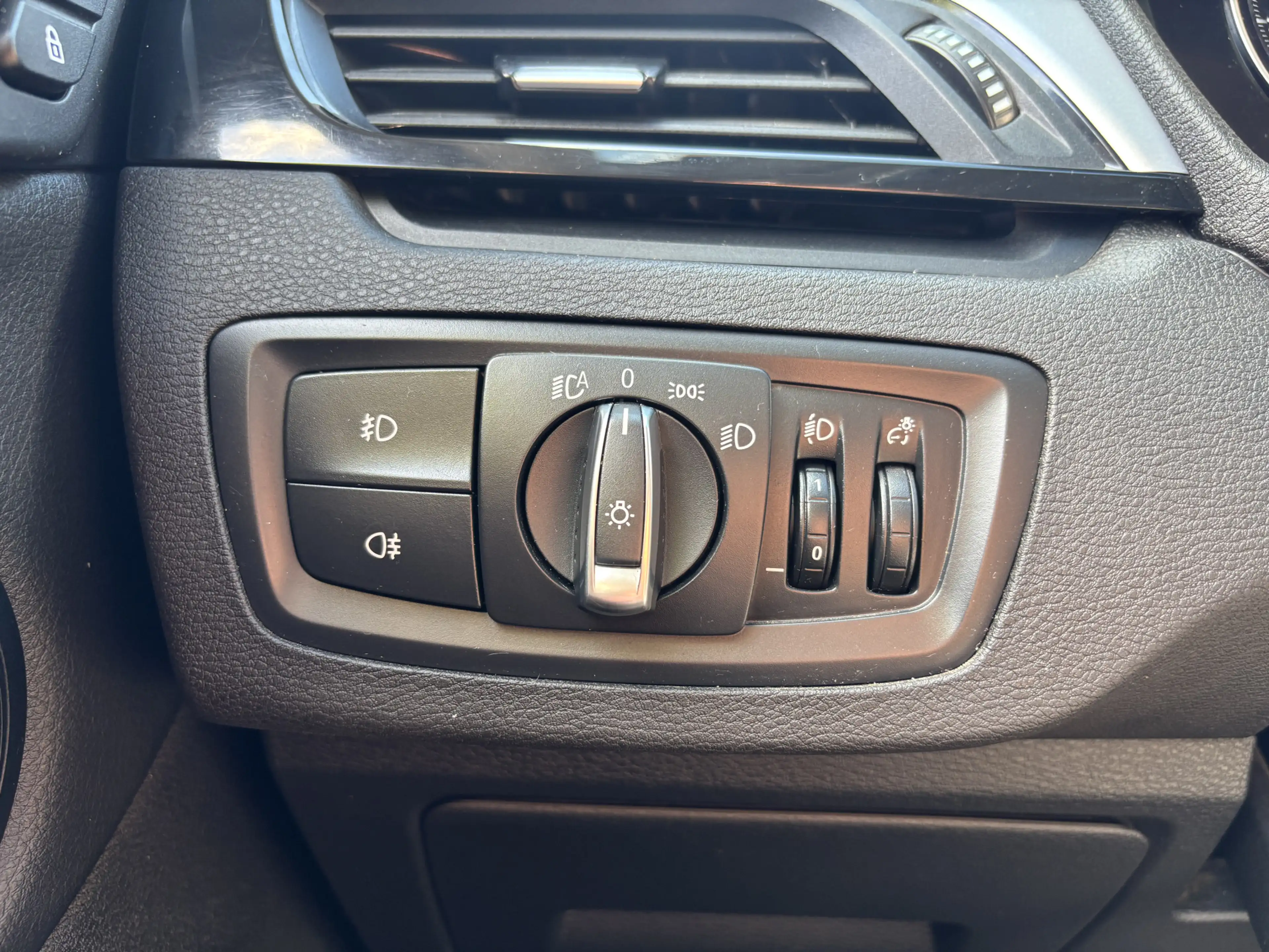 BMW X1 xDrive25e Executive 2e-Eig. & Keurig-Onderh. BOVAG — photo 9