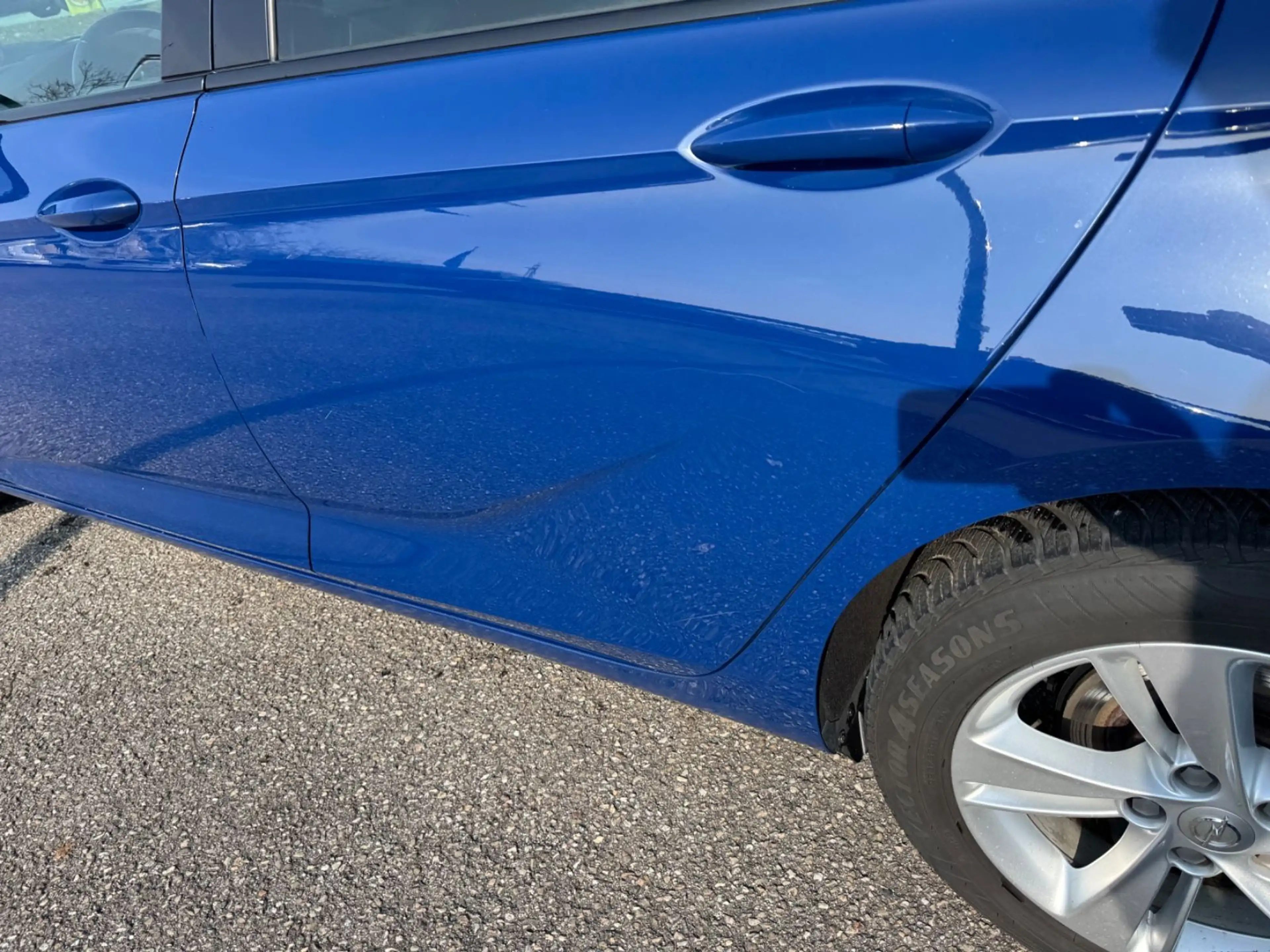 Opel Insignia B Sport 4x4 2.0 TDI *1.HAND* — photo 4