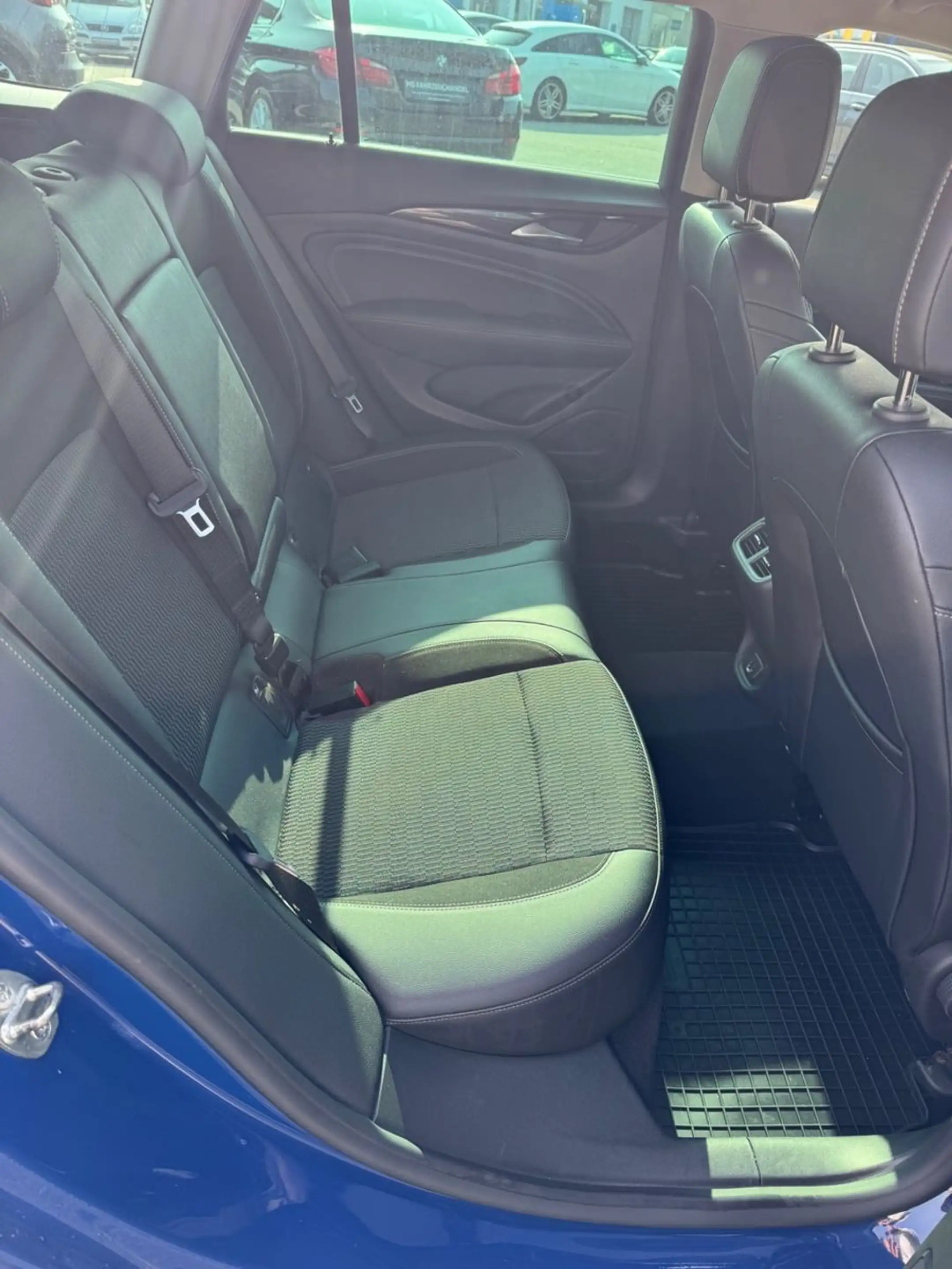 Opel Insignia B Sport 4x4 2.0 TDI *1.HAND* — photo 15