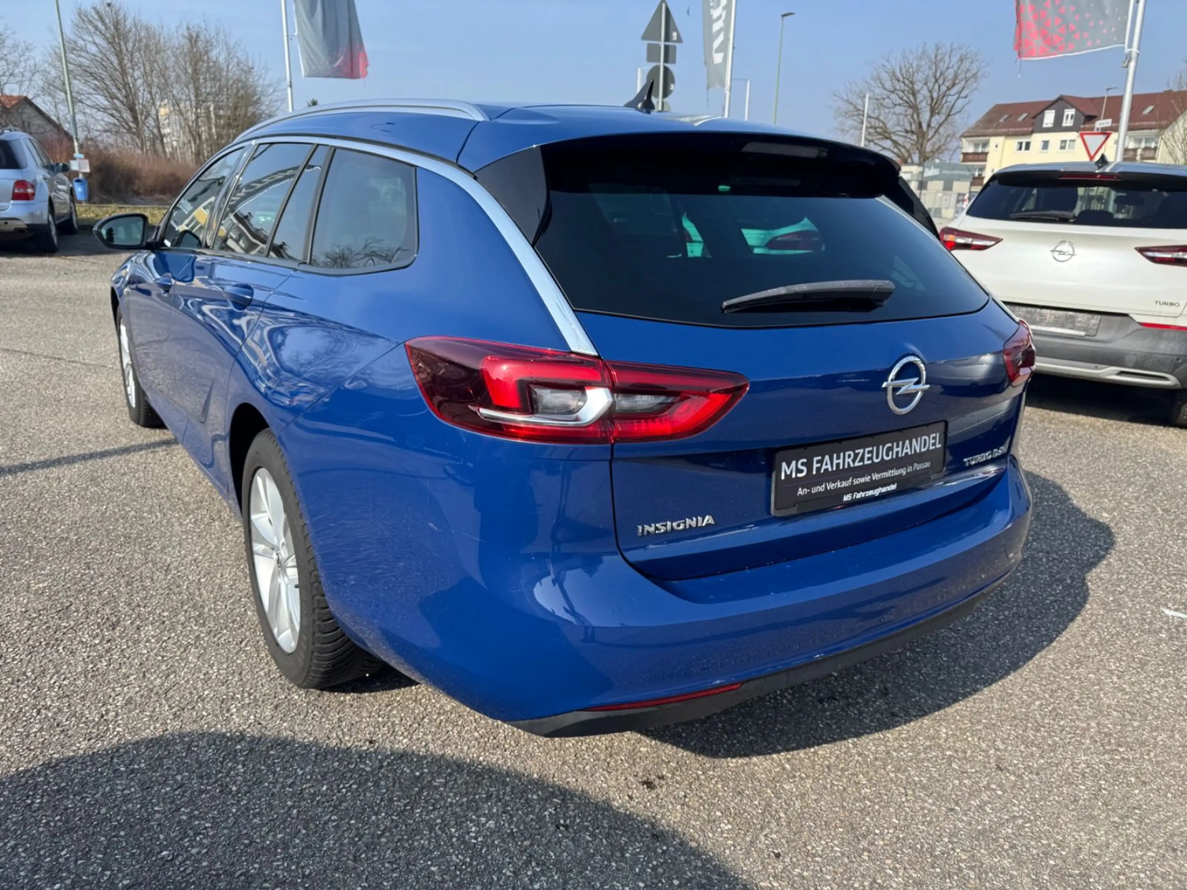 Opel Insignia B Sport 4x4 2.0 TDI *1.HAND* — photo 5