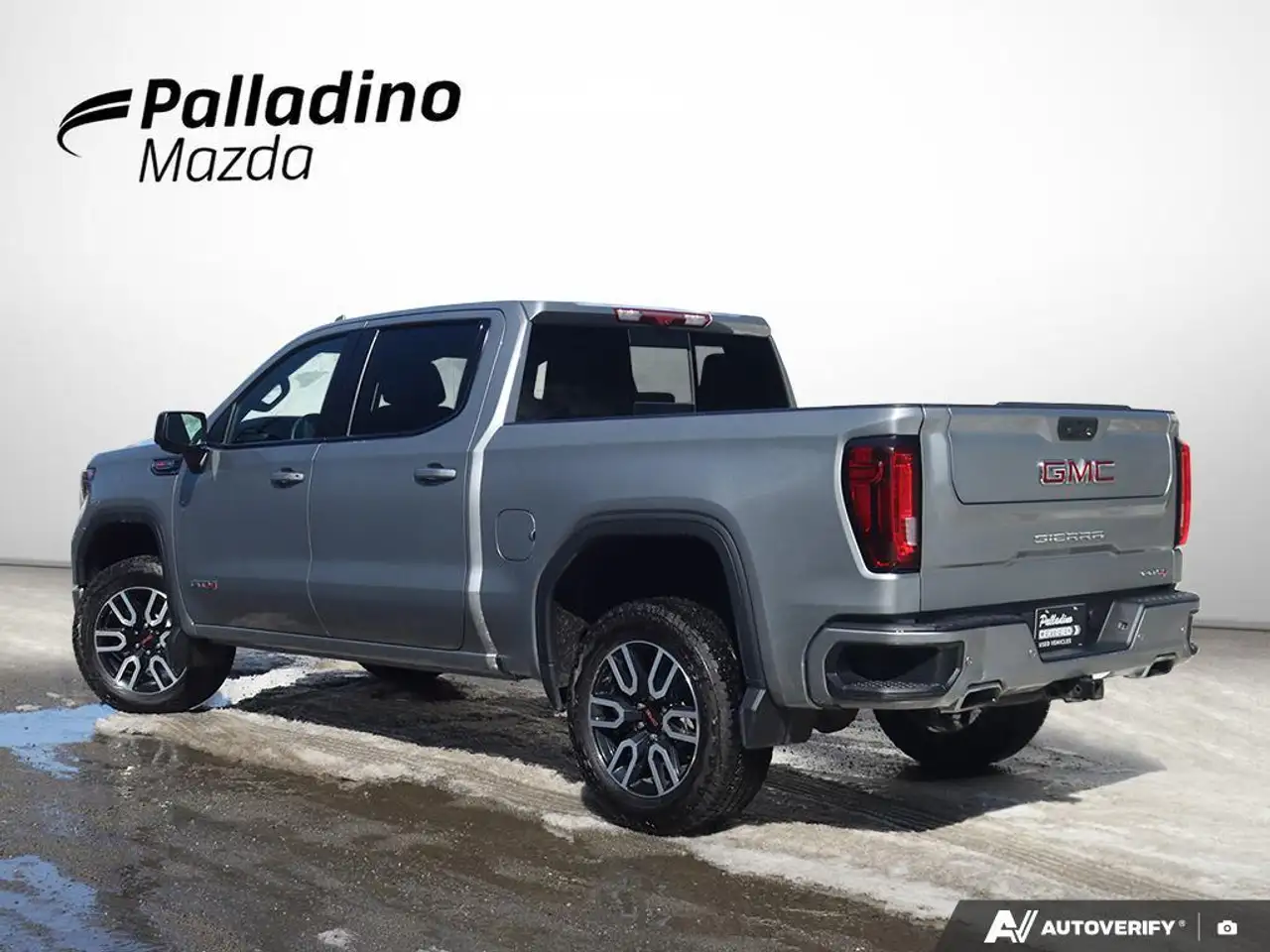 GMC Sierra 1500 снимка GMC Sierra 1500