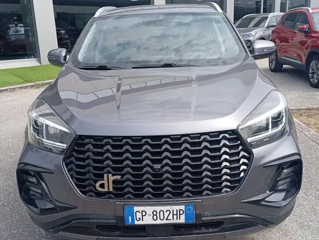DR Automobiles DR5.0