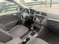 Volkswagen Tiguan Sound*PANORAMA*LED*GUTER ZUSTAND** Noir - thumbnail 11