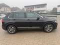 Volkswagen Tiguan Sound*PANORAMA*LED*GUTER ZUSTAND** Noir - thumbnail 4