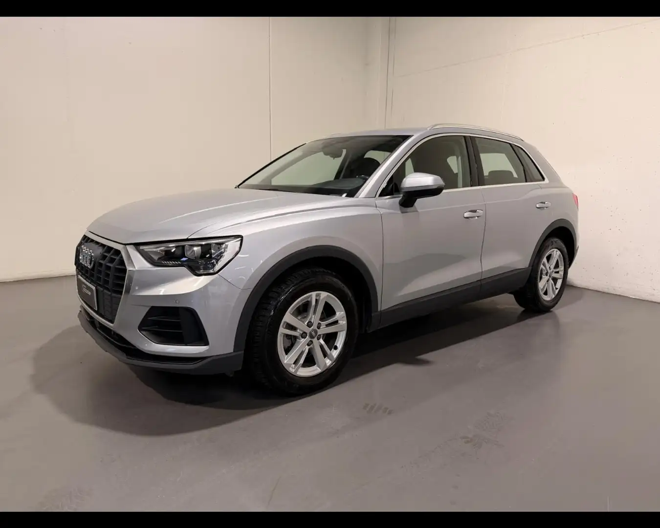 Audi Q3 35 TFSI S-TRONIC BUSINESS Argent - 1