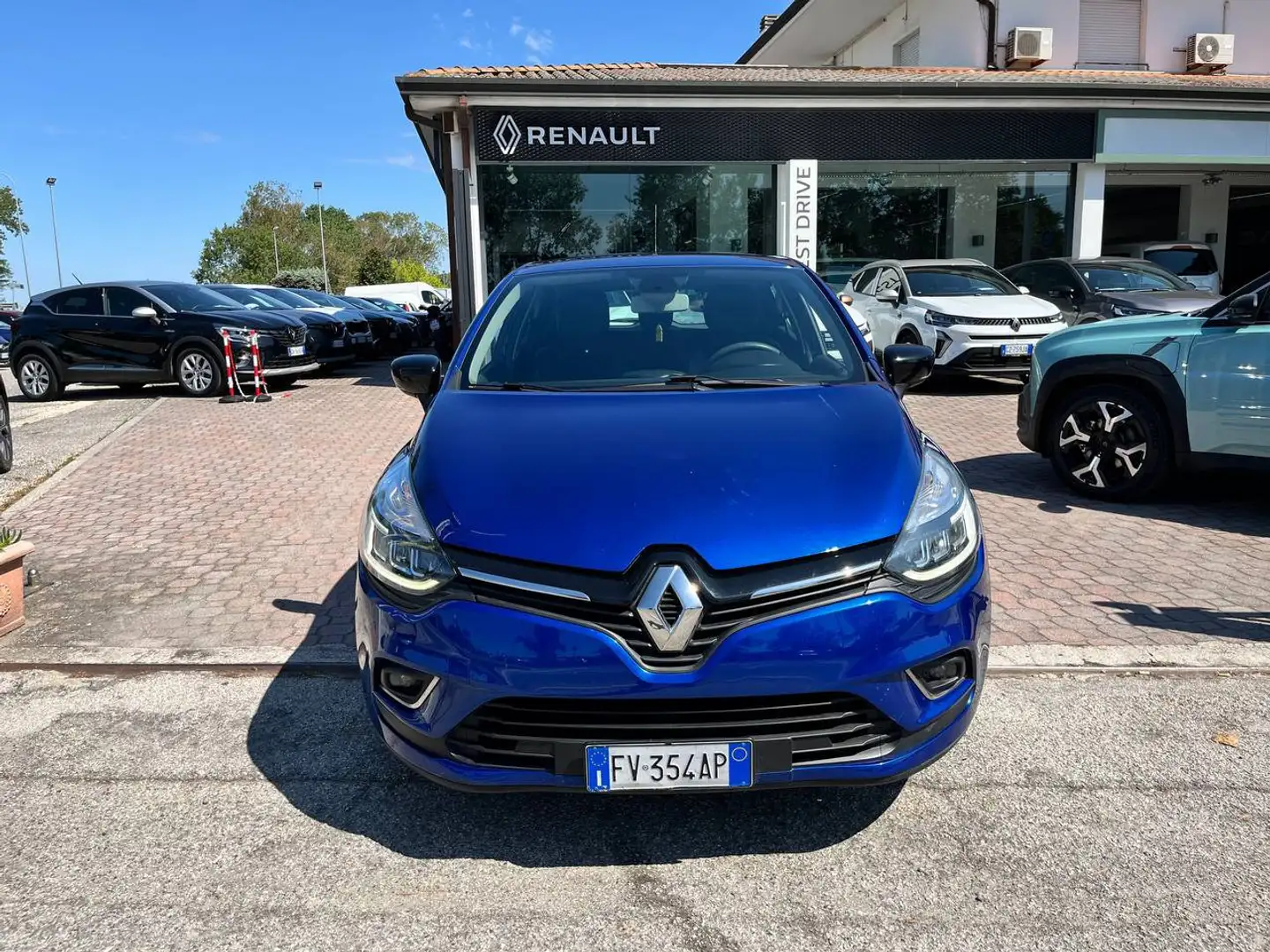 Renault Clio dCi 75 5 porte Moschino Zen Blu/Azzurro - 2