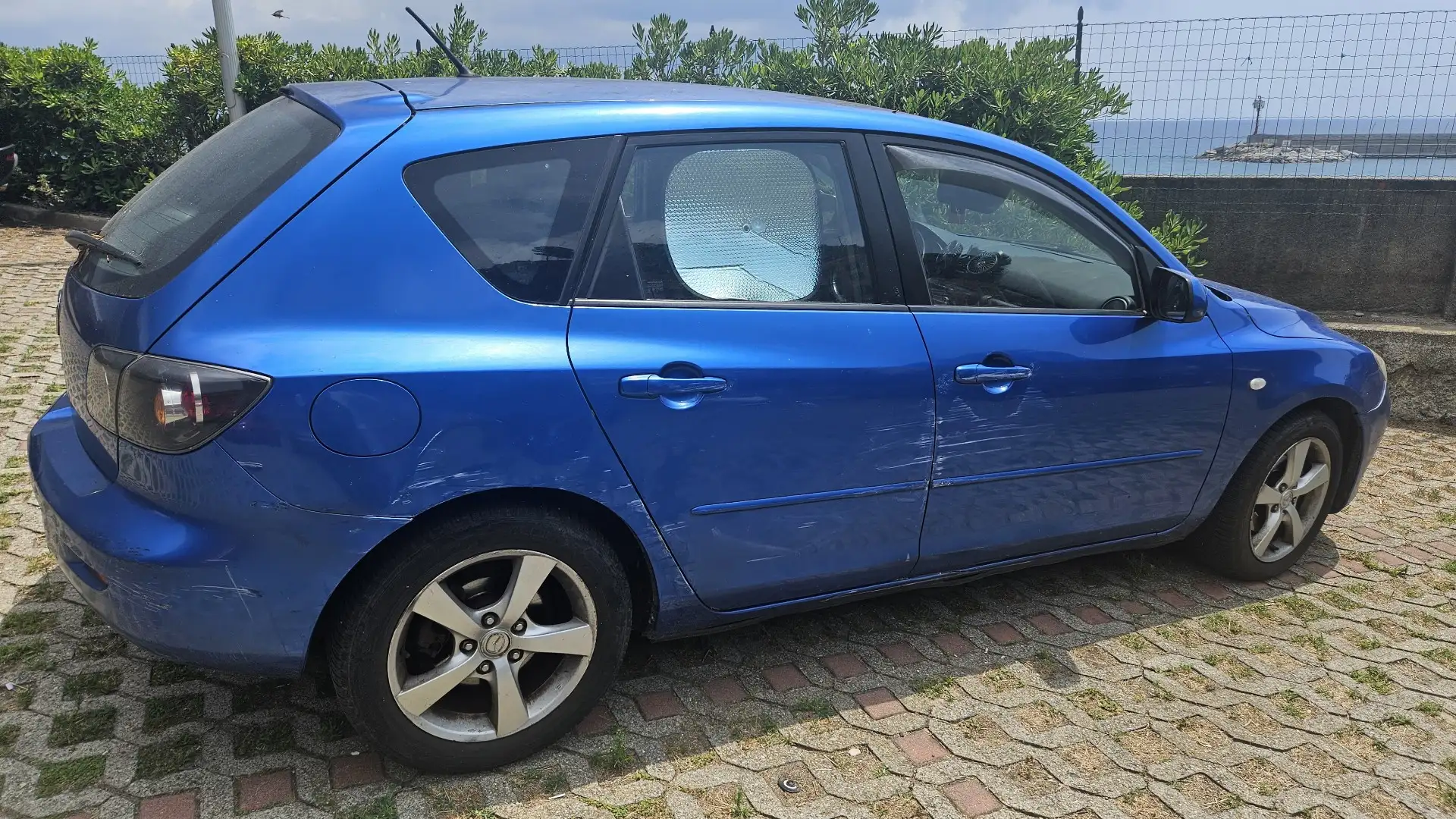 Mazda 3 1.6 td Hot Active - 2