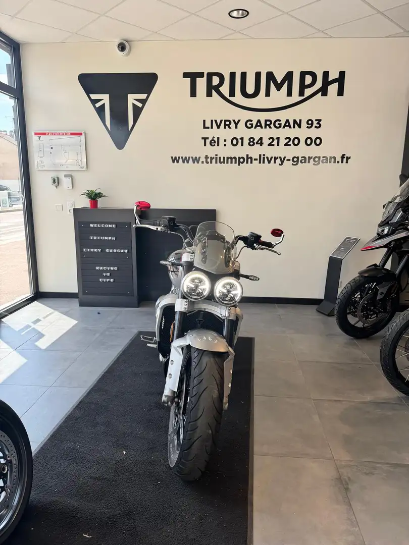 Triumph - 1
