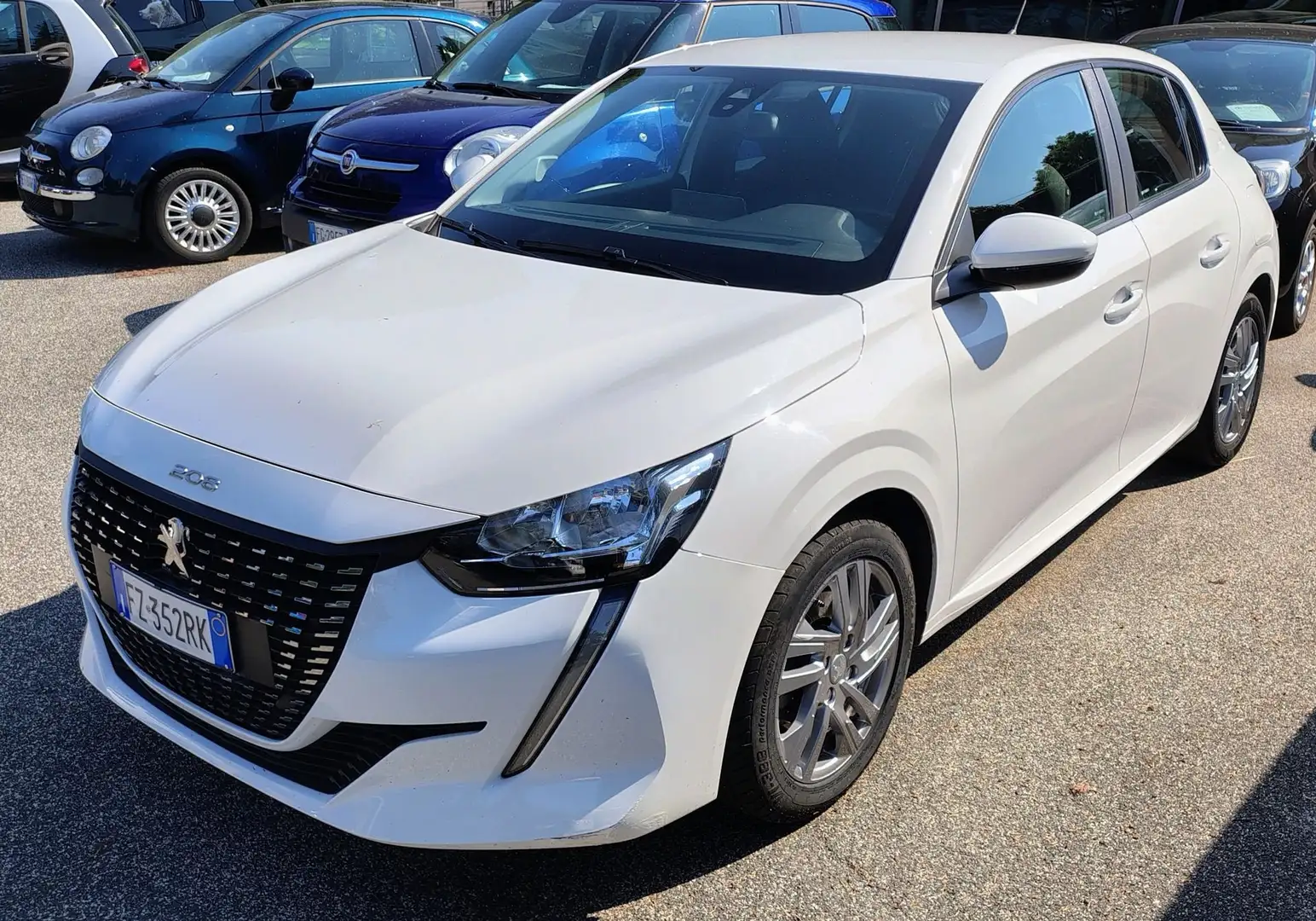Peugeot 208 BlueHDi 100 Stop&Start 5 porte Active Bianco - 1