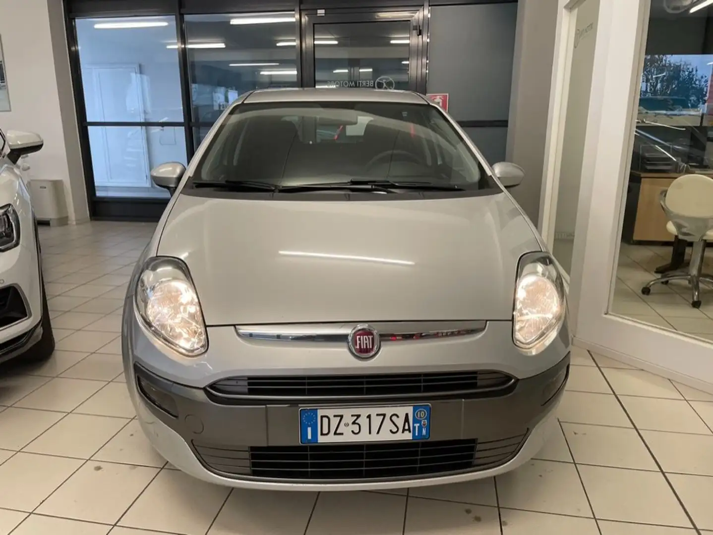 Fiat Punto Evo Punto III 2009 5p 1.2 Dynamic 65cv Argento - 2