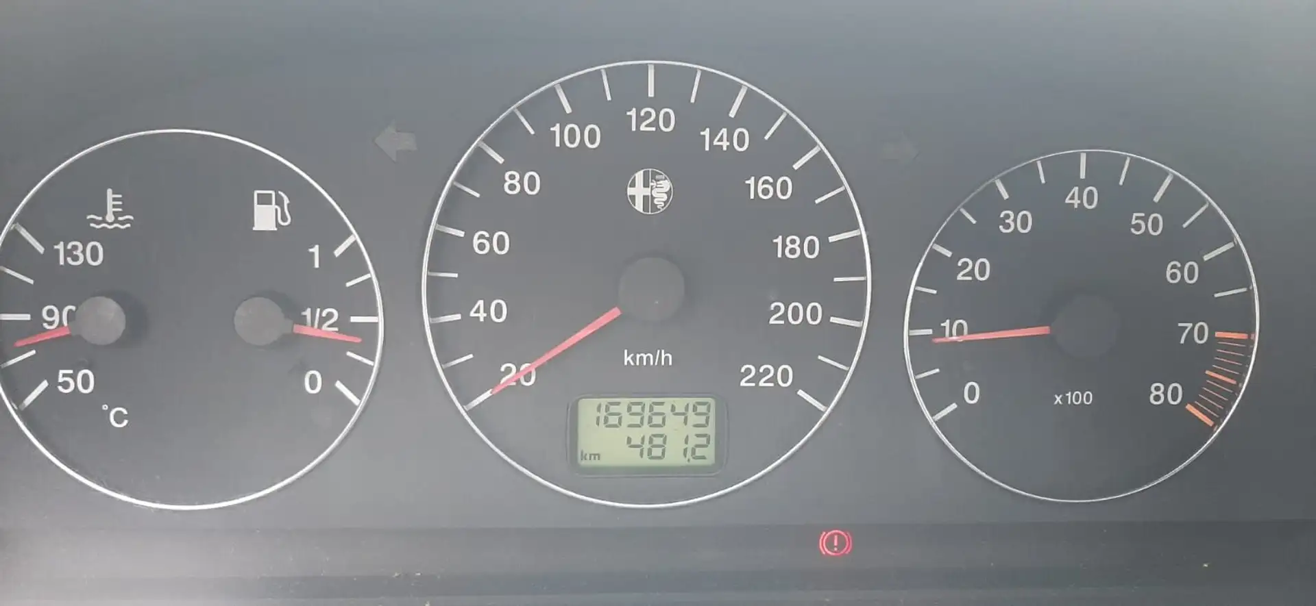 Alfa Romeo 145 145 1.4 ts 16v c/airbag,abs,AC Noir - 1