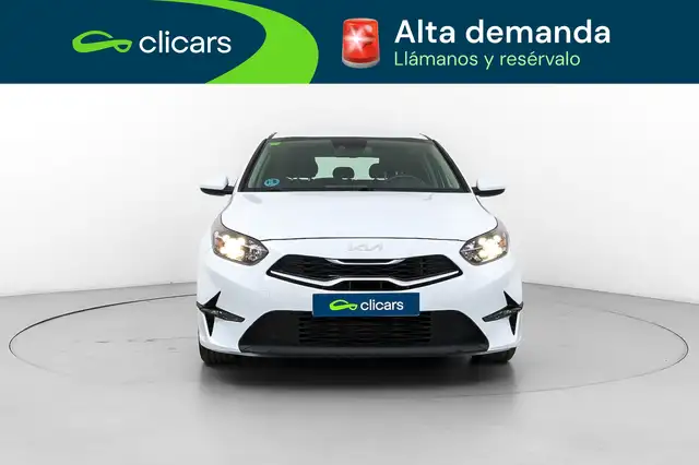 Kia Ceed view 2