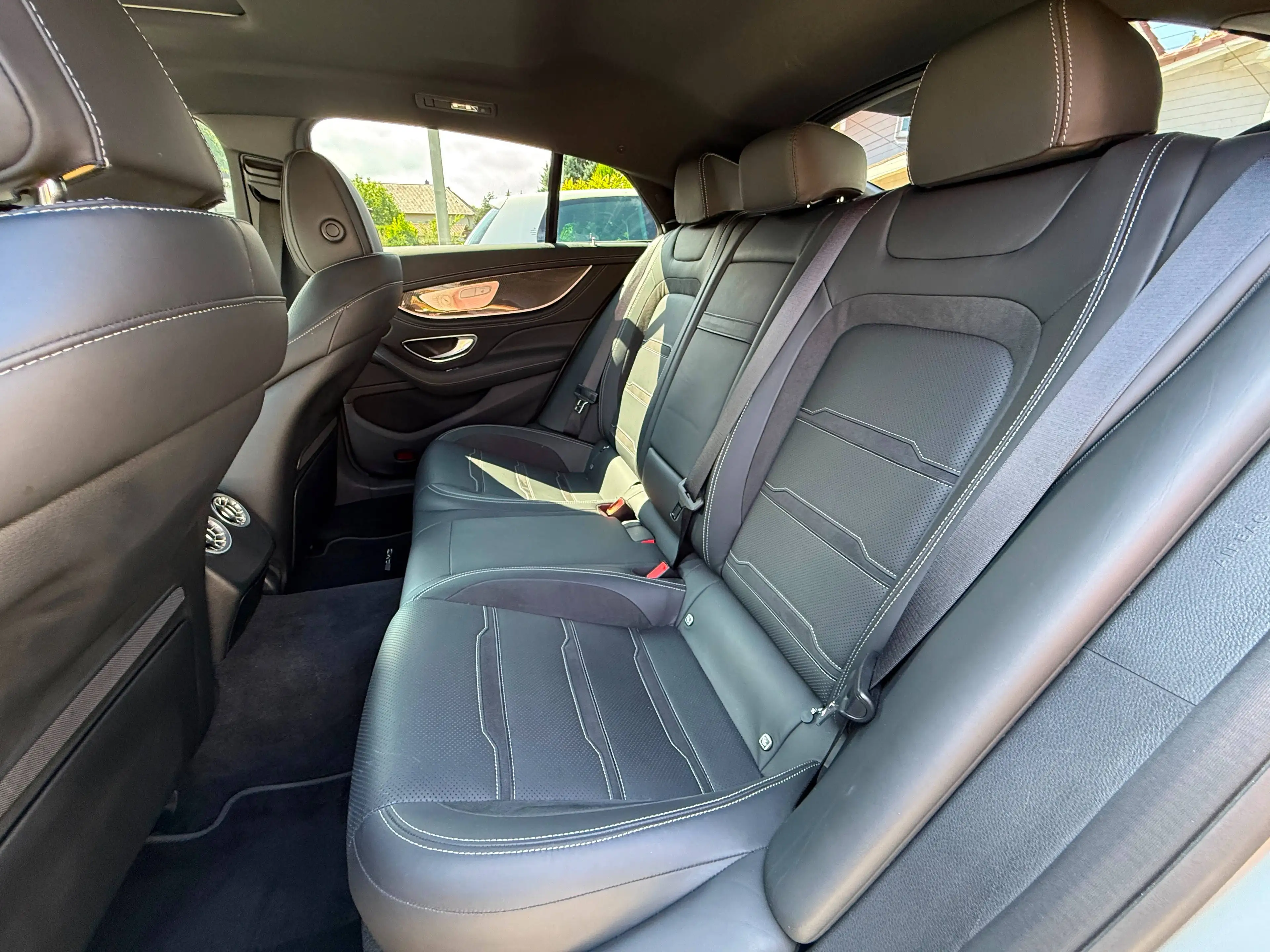 Mercedes-Benz AMG GT 63 4Matic+  (290.688) — photo 8