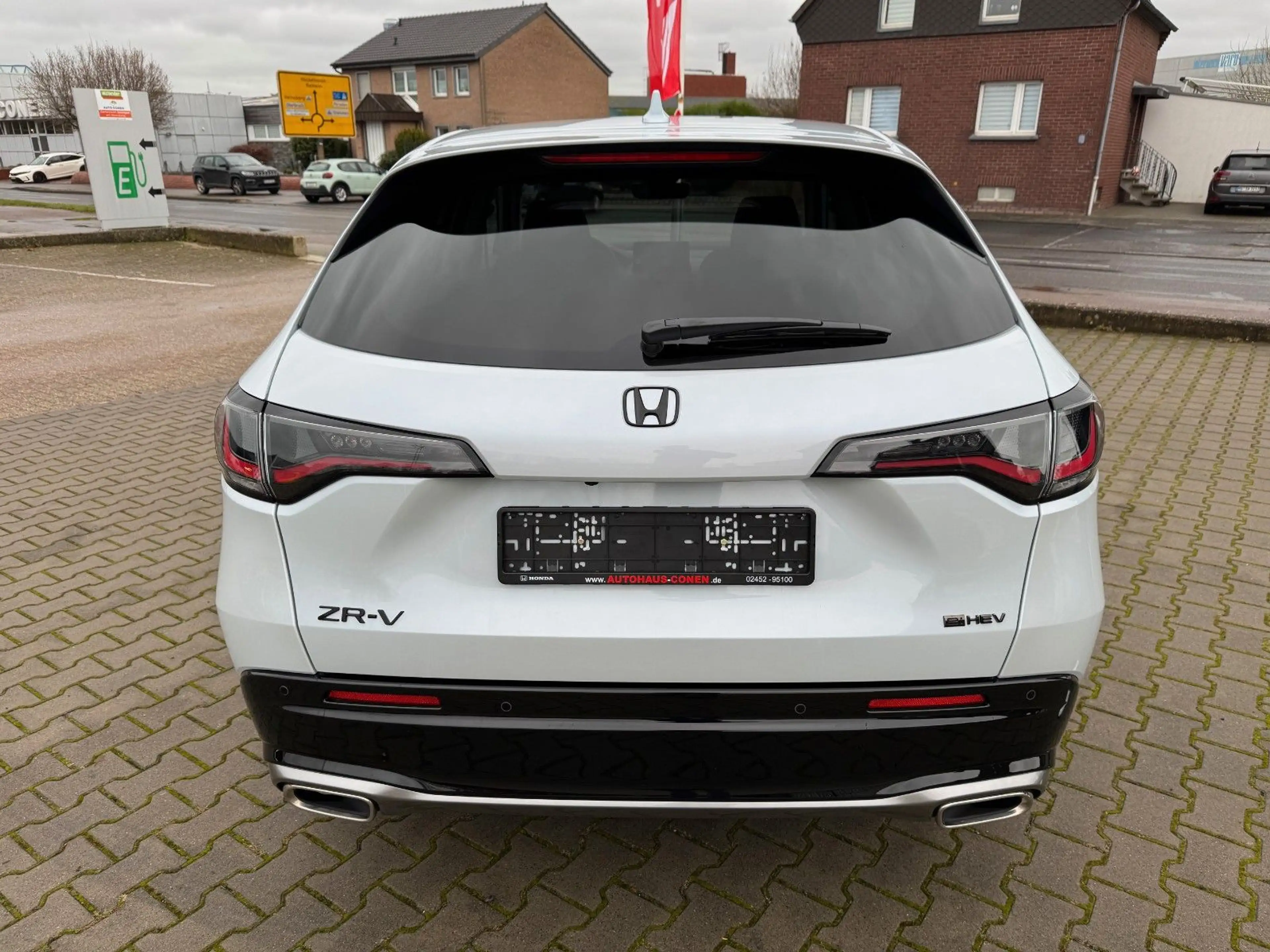 Honda ZR-V 2.0 e:HEV Advance Black Paket VERFÜGBAR — photo 5