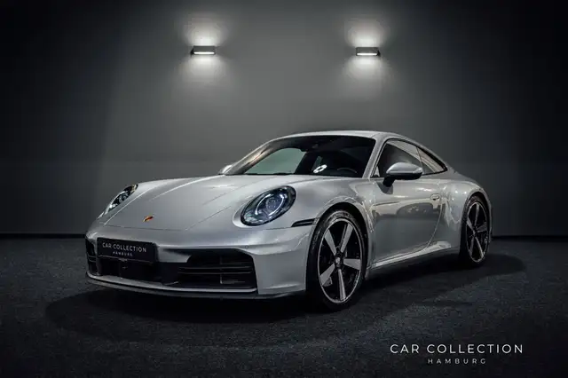 Porsche 992
