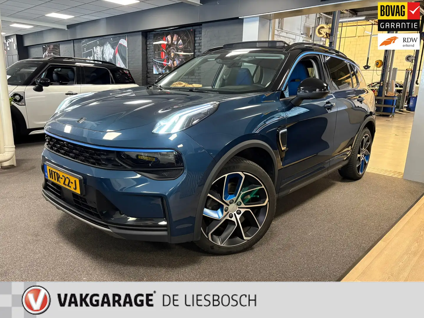Lynk & Co 01 1.5 / pano / 360 camera / model 2023 / Infinity / Blauw - 1