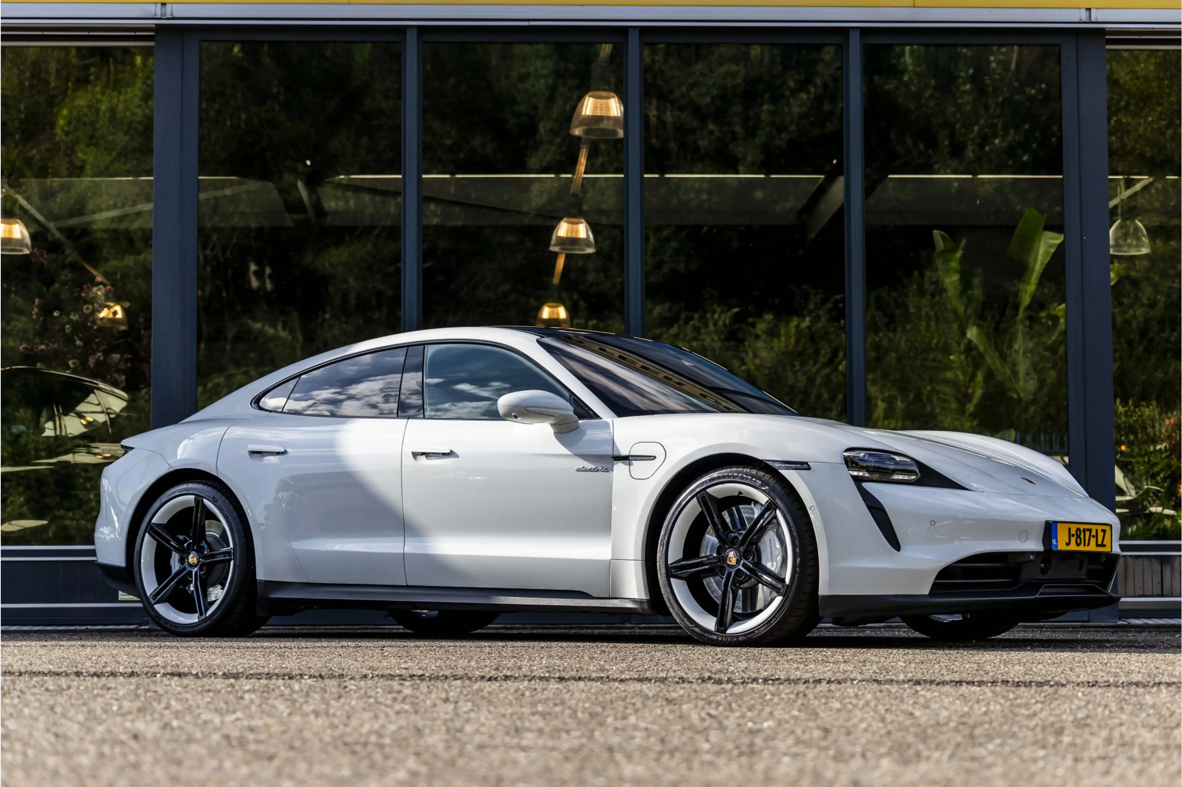 Porsche Taycan 4S Performance 84 kWh Wordt verwacht!