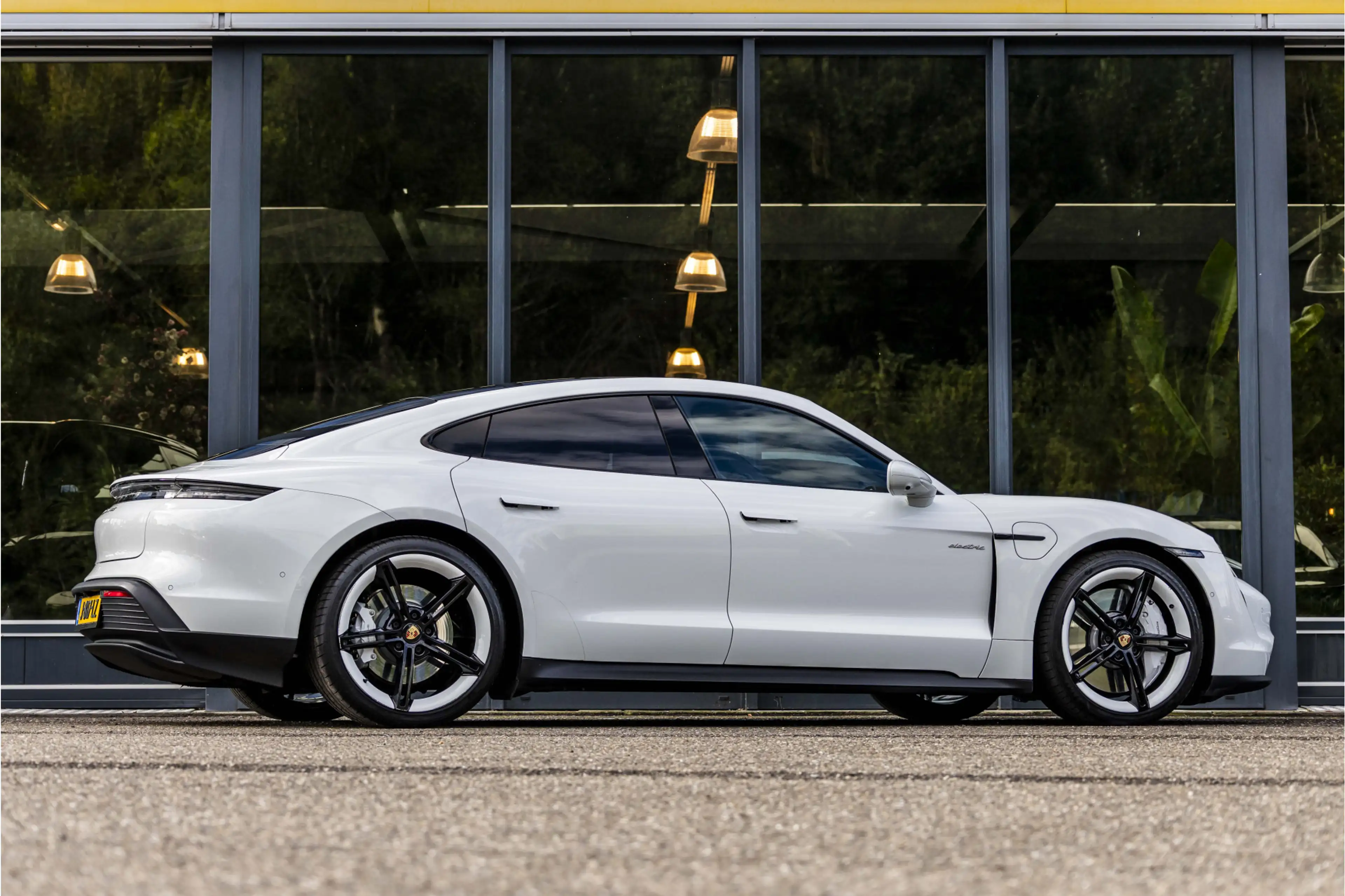 Porsche Taycan 4S Performance 84 kWh Wordt verwacht! — photo 9