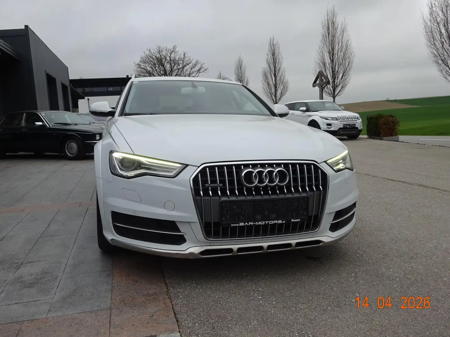 Audi A6 allroad 3,0 TDI Quattro tiptronic Weiß - 2