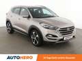 Hyundai TUCSON 2.0 CRDi Premium 4WD Aut*NAVI*TEMPO*CAM*PDC*SHZ* Grau - thumbnail 8