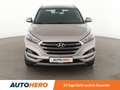 Hyundai TUCSON 2.0 CRDi Premium 4WD Aut*NAVI*TEMPO*CAM*PDC*SHZ* Grau - thumbnail 9