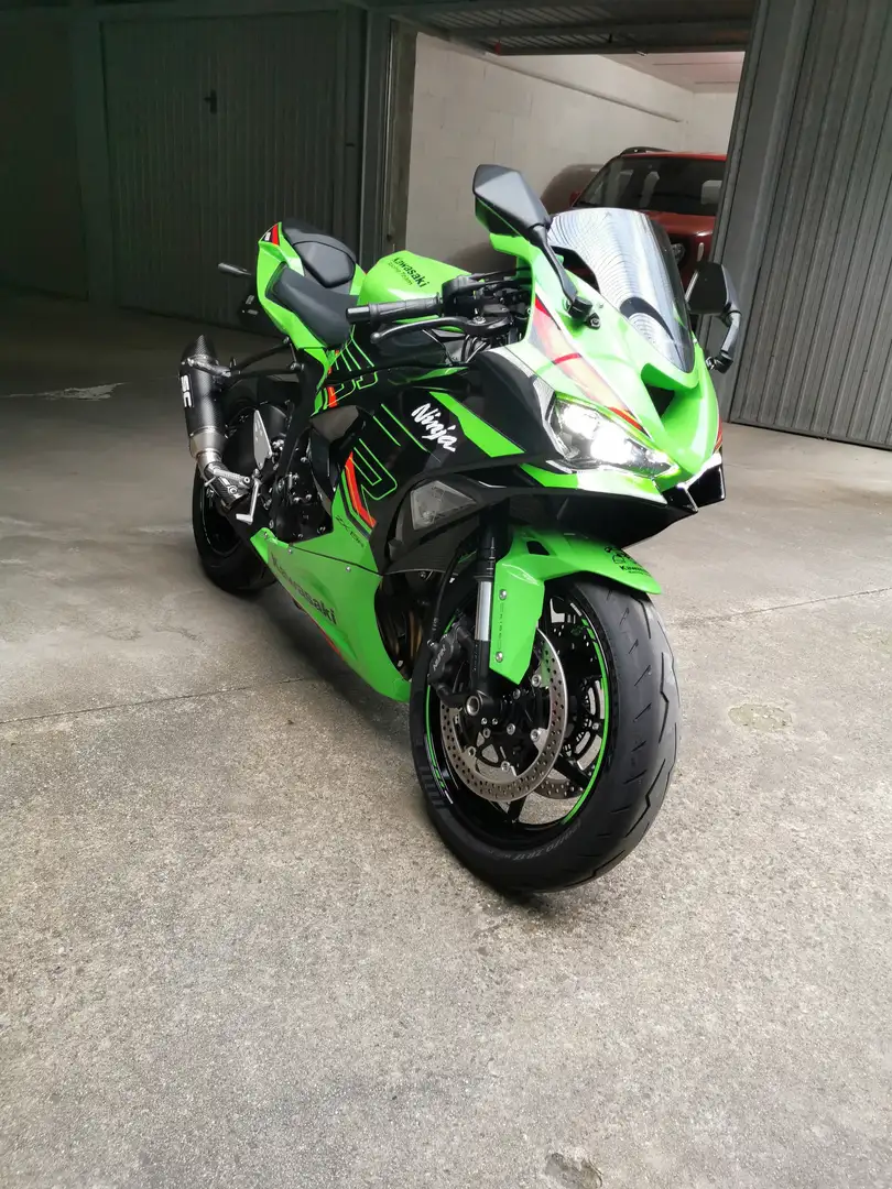 Kawasaki Ninja ZX-6R KRT edition Verde - 2