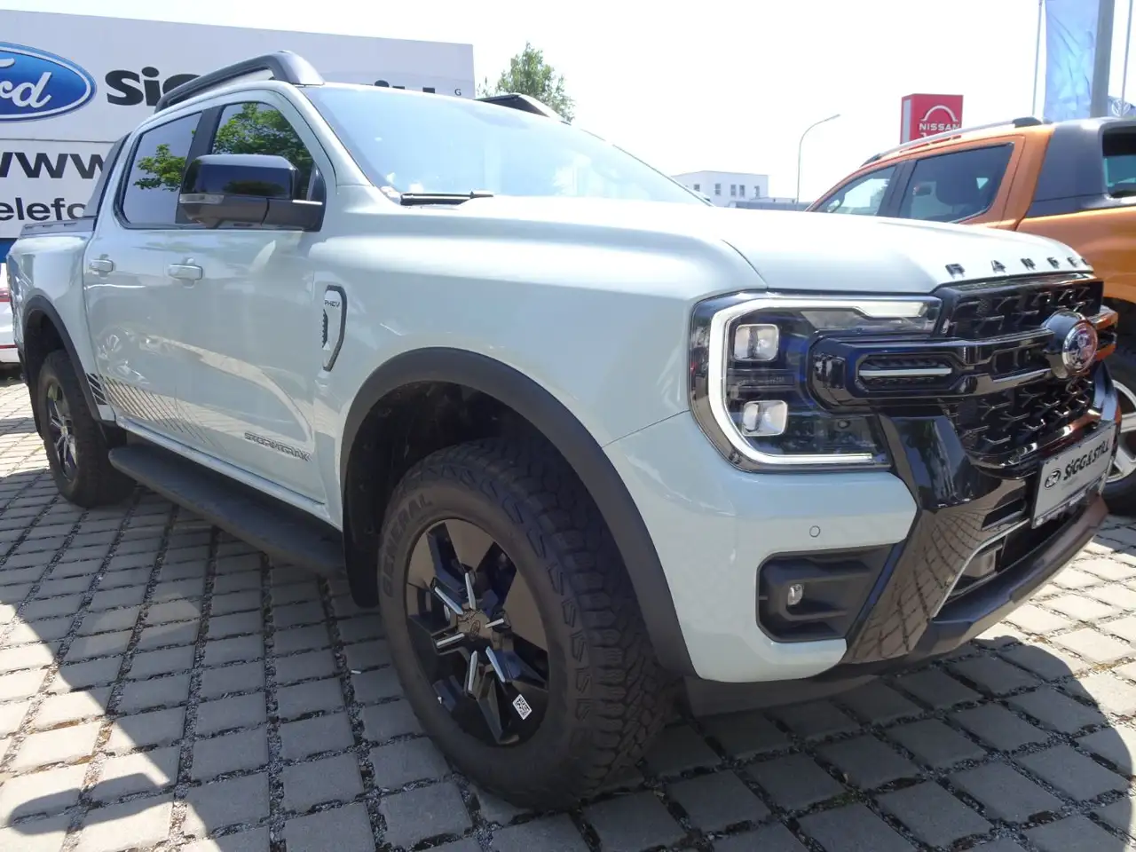 Ford Ranger Stormtrak 2.3 DoKa PHEV MATR-LED*360°*iACC 6