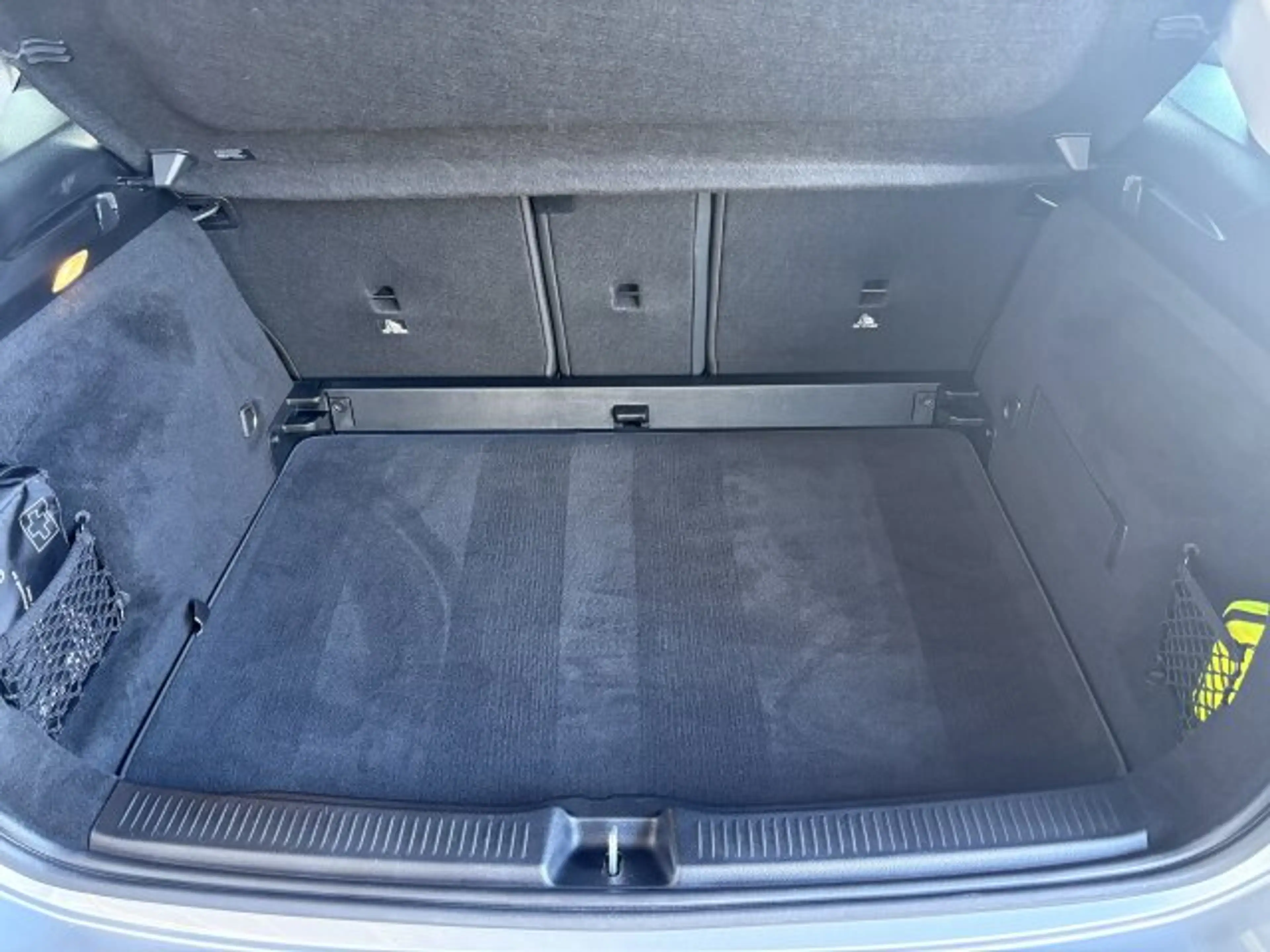 Mercedes-Benz B 200 B 200 ProgressiveAdvanced Leder 360° Distronic — photo 9