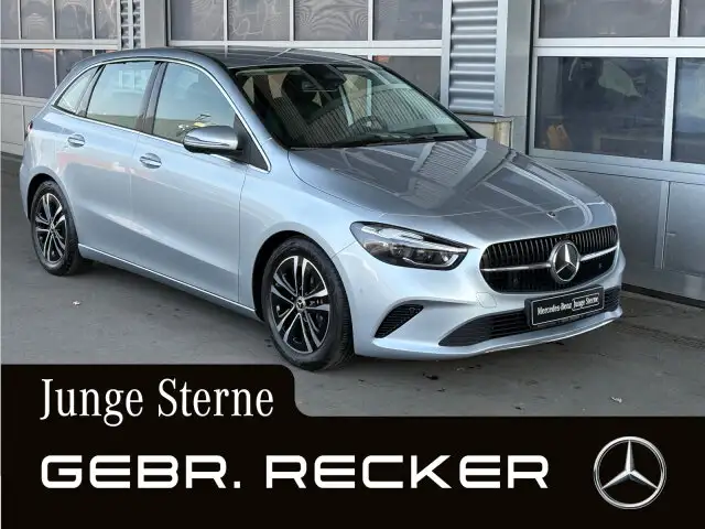 Mercedes-Benz B 200 B 200 ProgressiveAdvanced Leder 360° Distronic