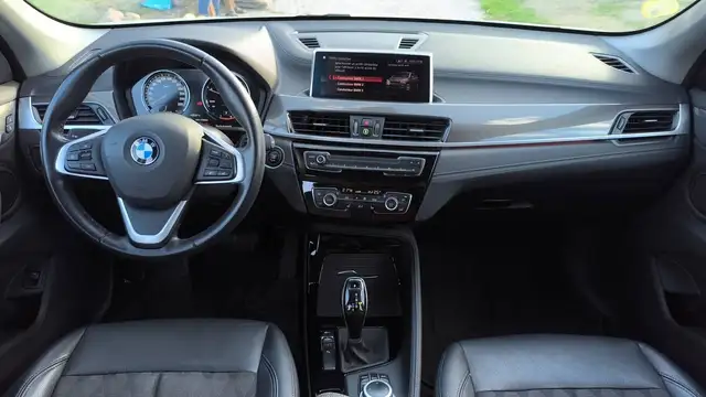 BMW X1 view 11