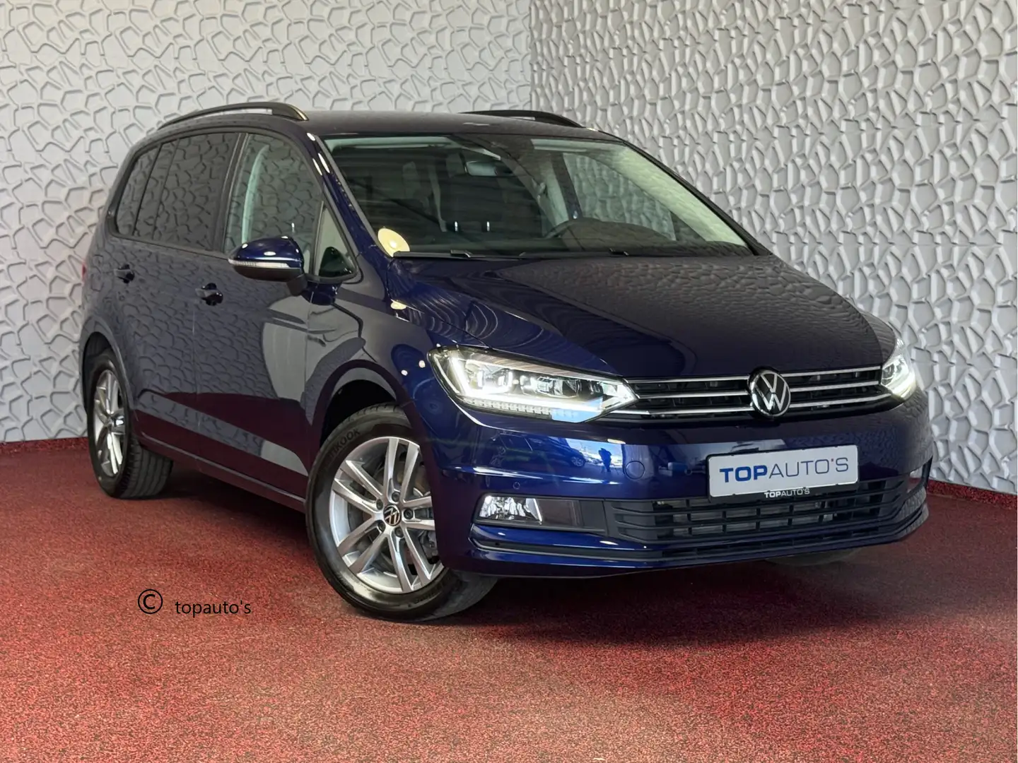 Volkswagen Touran 1.5 TSI 150PK 7P CARPLAY NAVI CAMERA LED ELEK.KLEP Blauw - 1