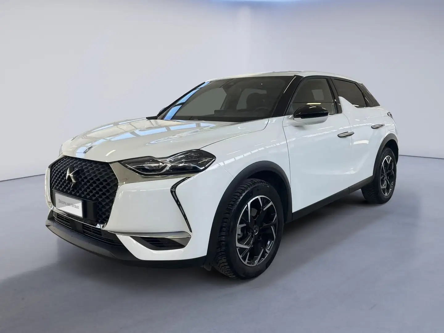 DS Automobiles DS 3 Crossback DS 3 Crossback PureTech 100 So Chic Blanc - 1
