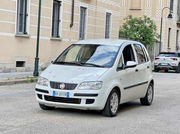 1.4 16v 95cv 6Marce Euro5 Active 1 PROPRIETARIO-KM CERTIFICATI-GARANZIA EUROPA-VETRI OSCURATI-CITY-SEDILI POST SCORREVOLI