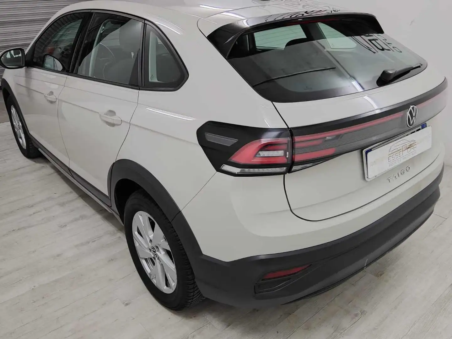 Volkswagen Taigo 1.0 TSI 110 CV DSG Life Beige - 2