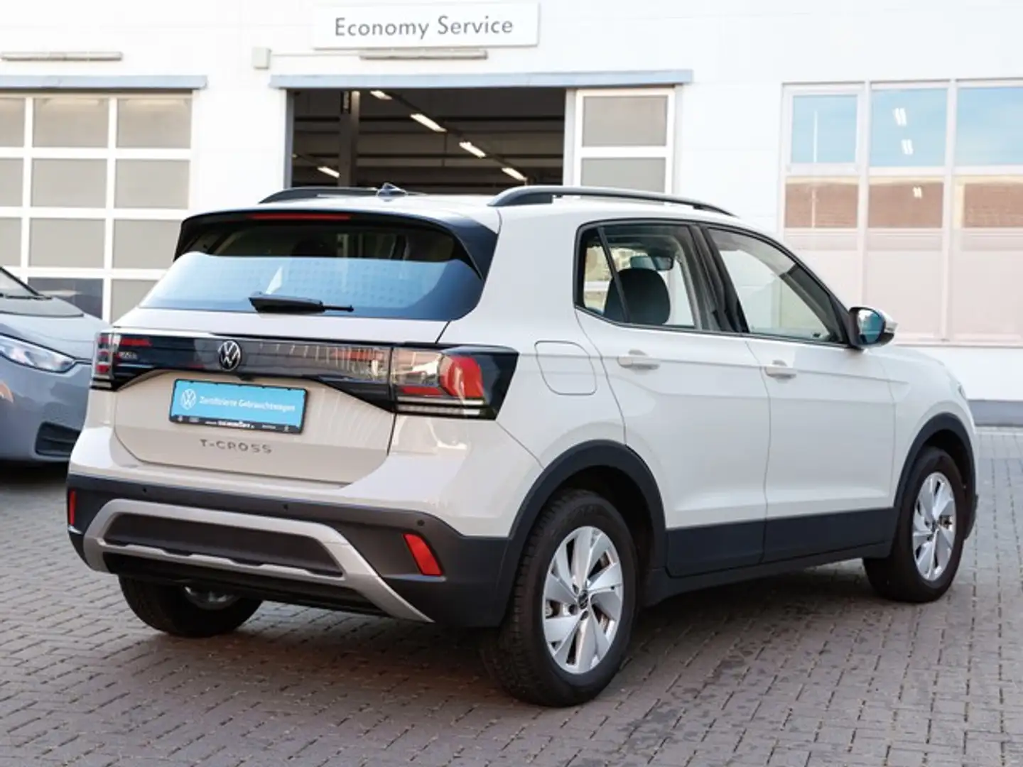 Volkswagen T-Cross 1.5TSi DSG Life R-Kamera ACC Navi LED Alu Sitzh... Grau - 2
