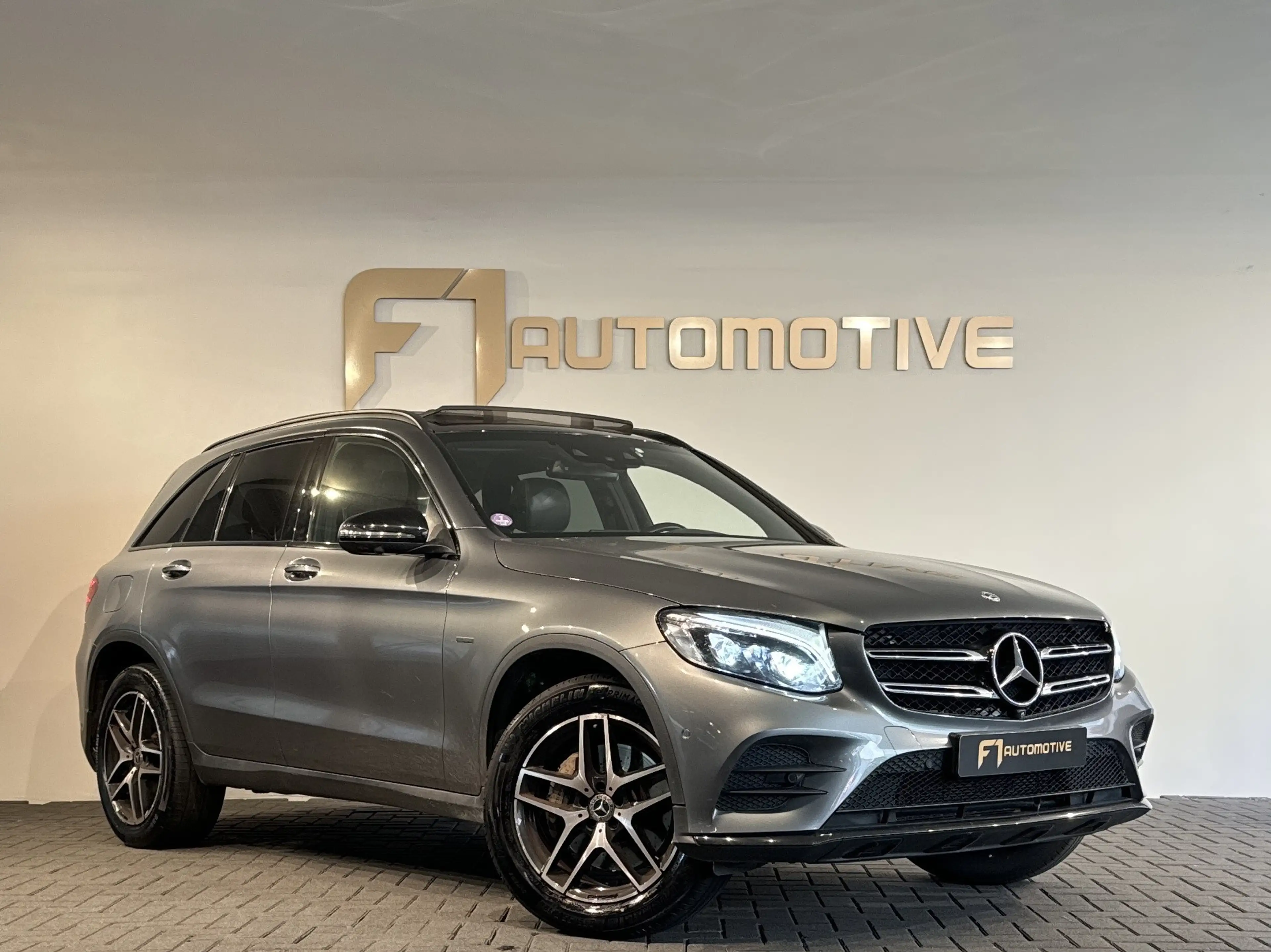 Mercedes-Benz GLC 350 350e 4MATIC Premium Plus — photo 3