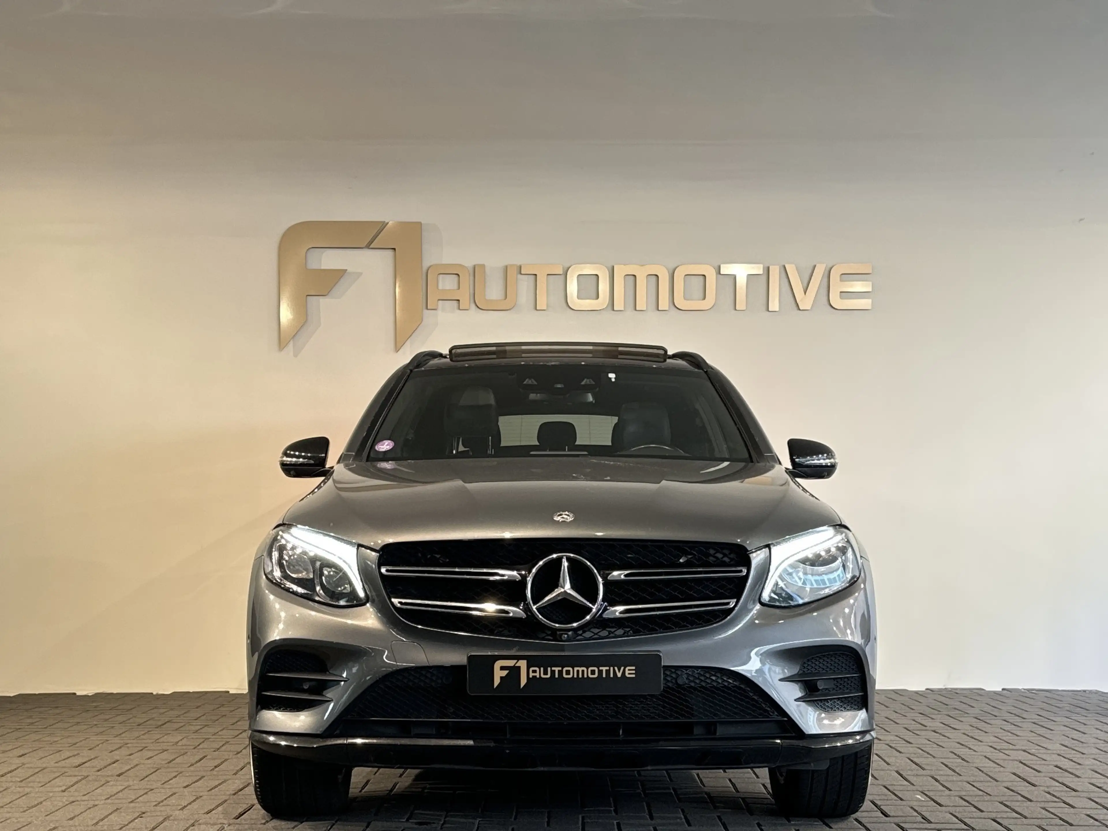 Mercedes-Benz GLC 350 350e 4MATIC Premium Plus — photo 2