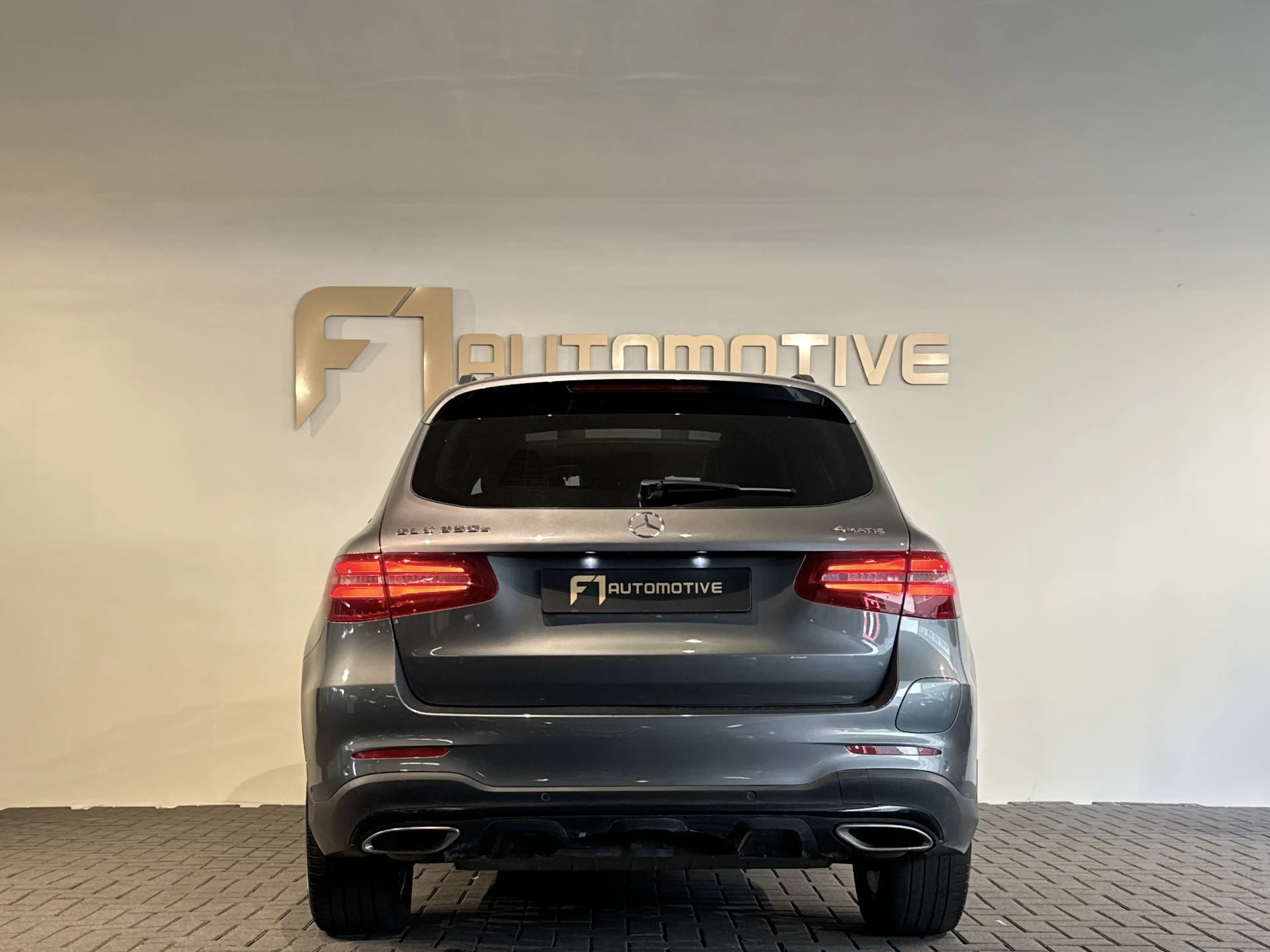 Mercedes-Benz GLC 350 350e 4MATIC Premium Plus — photo 5