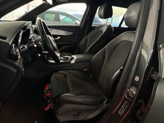 Mercedes-Benz GLC view 10