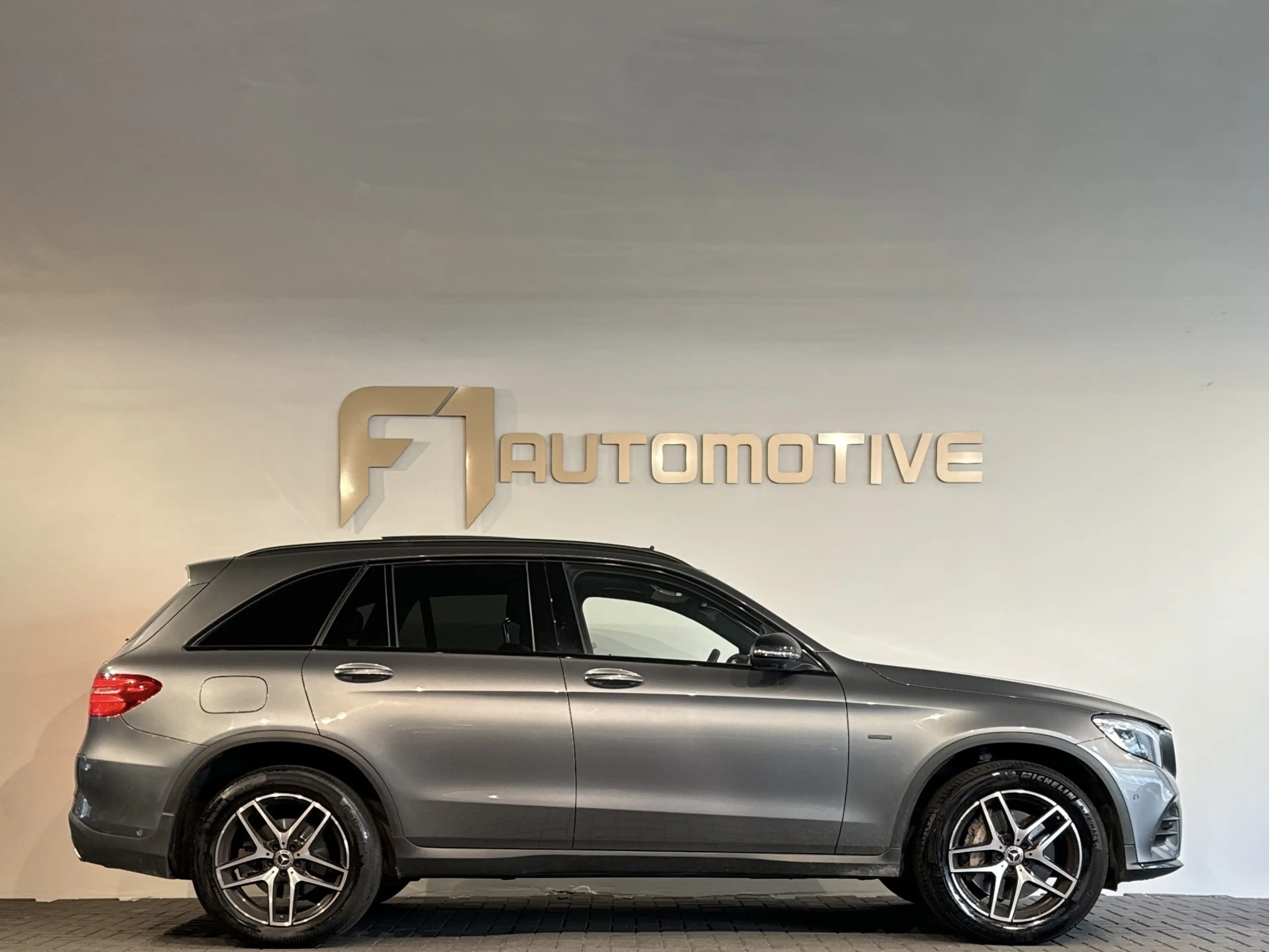Mercedes-Benz GLC 350 350e 4MATIC Premium Plus — photo 7