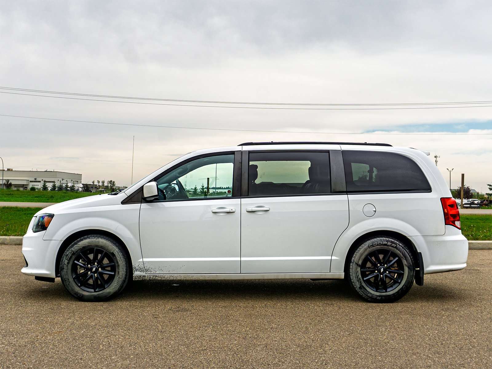 2019 Dodge Grand Caravan GT | One Owner | Heated Front Seats — снимка 1
