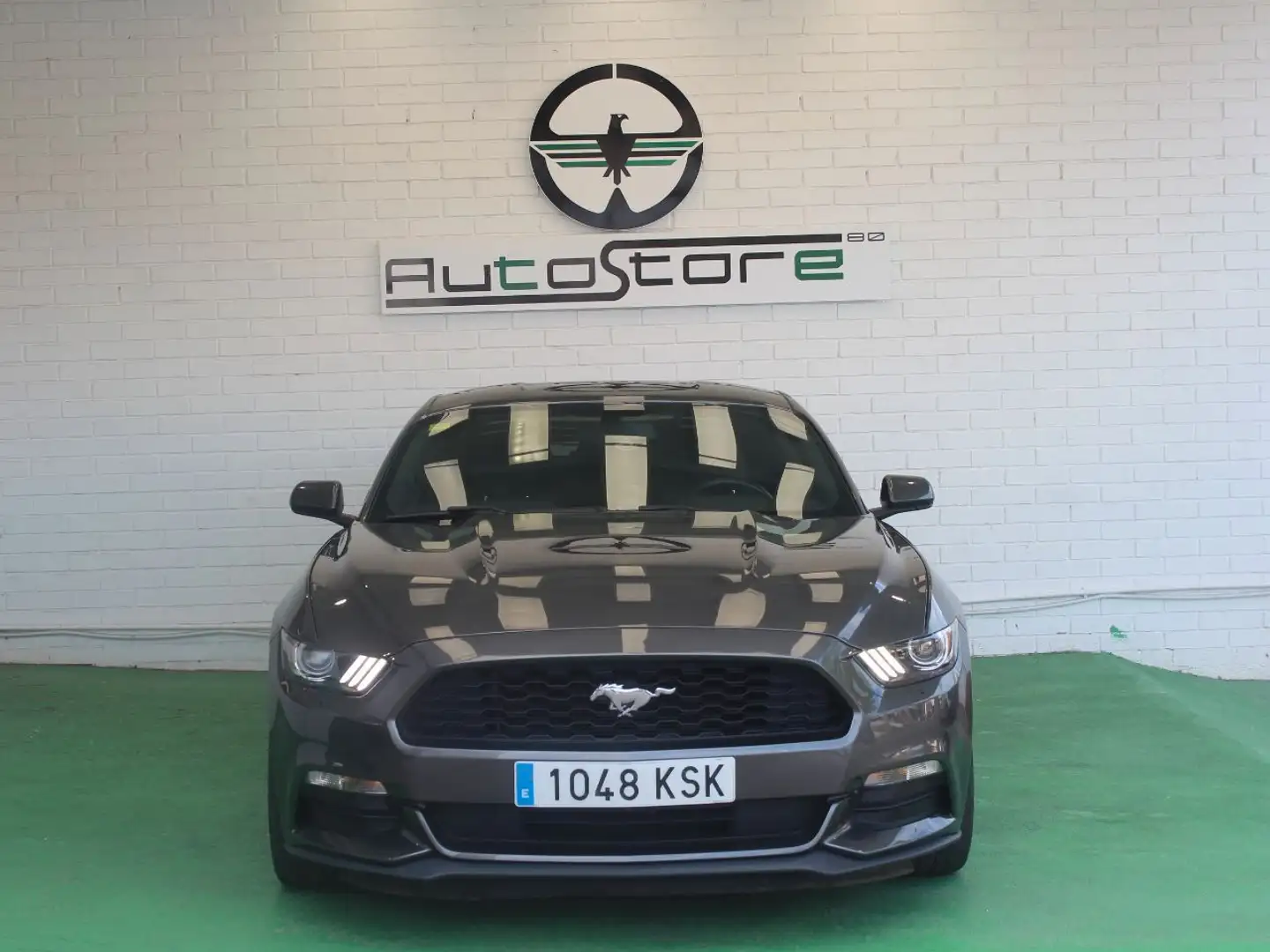 Ford Mustang Fastback 5.0 Ti-VCT GT Aut. Gris - 2