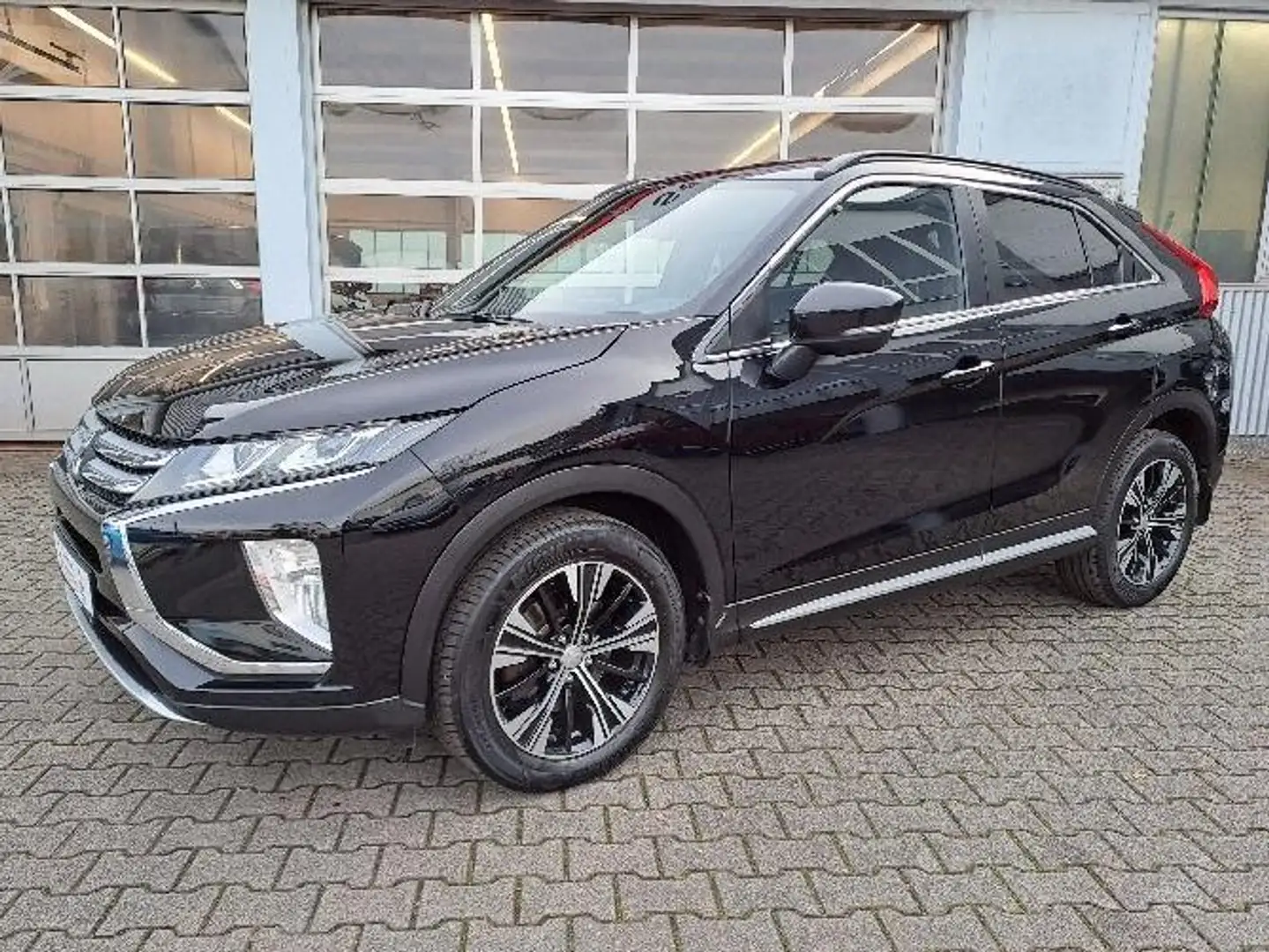 Mitsubishi Eclipse Cross Active+ 4WD Negro - 1