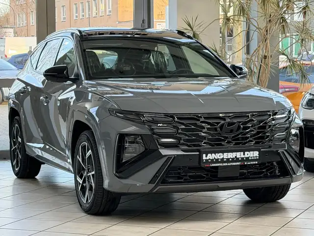 Hyundai Tucson main image