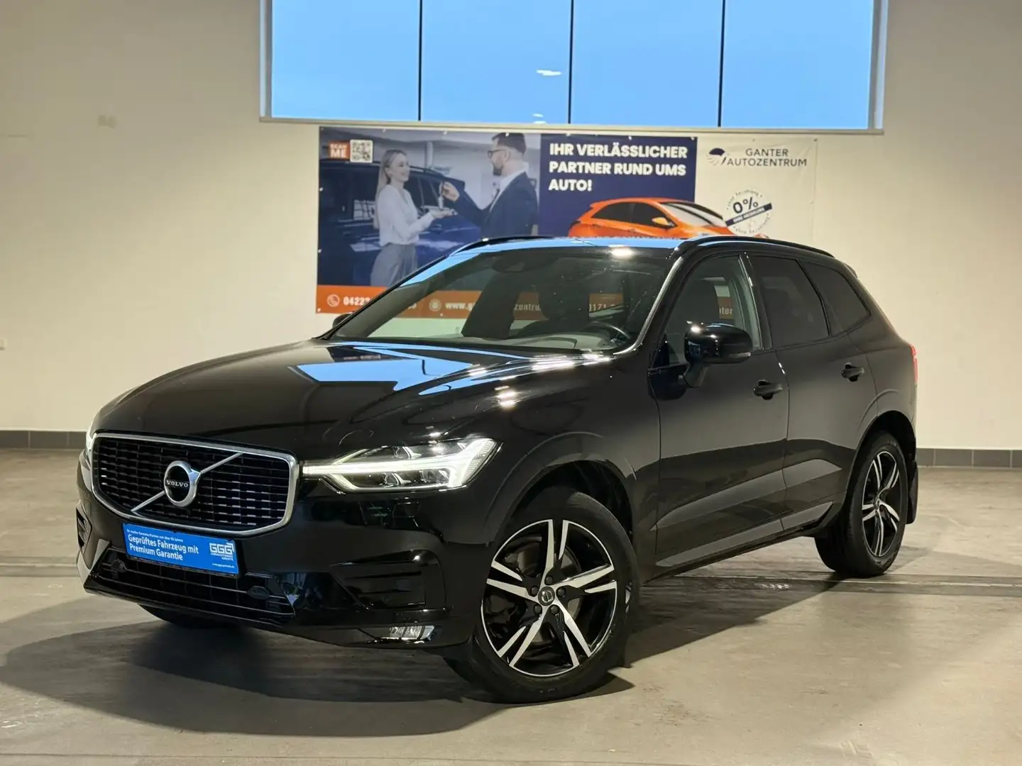 Volvo XC60 R Design AWD LEDER+NAVI+MEMORY+LED Negro - 1