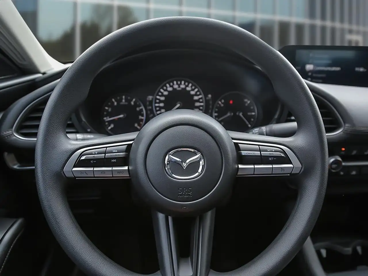 Mazda 3 снимка Mazda 3